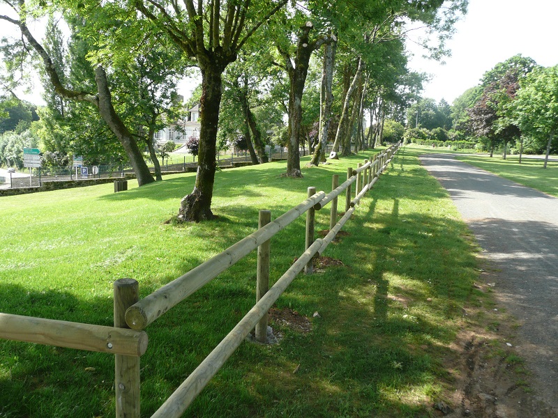 Aire camping-car - Celles-sur-Belle, Celles-sur-Belle - photo 3