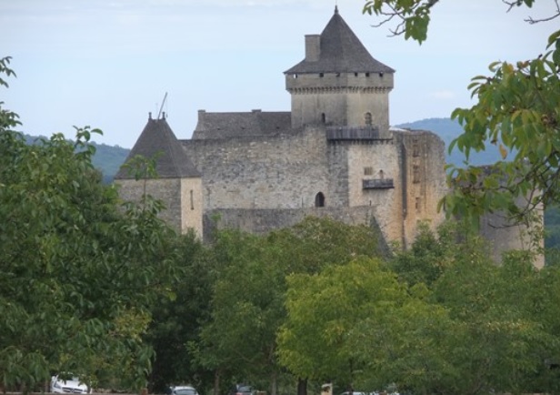 Aire communale de Castelnaud-la-Chapelle - photo 3