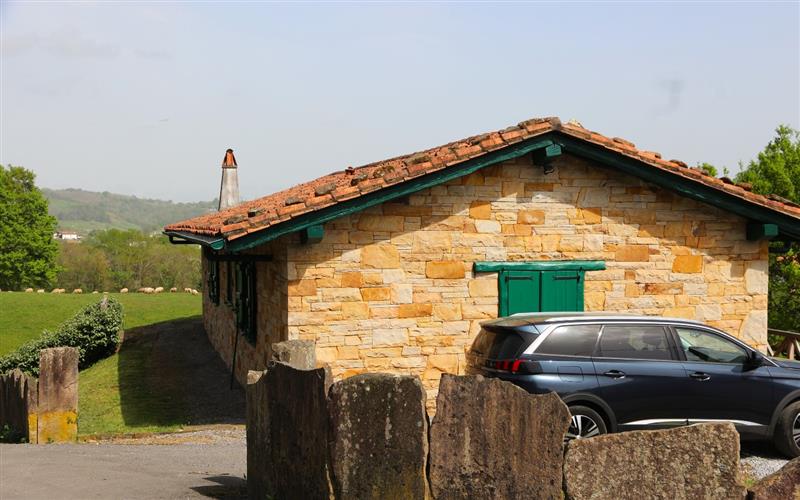 Maison Mixelen Borda