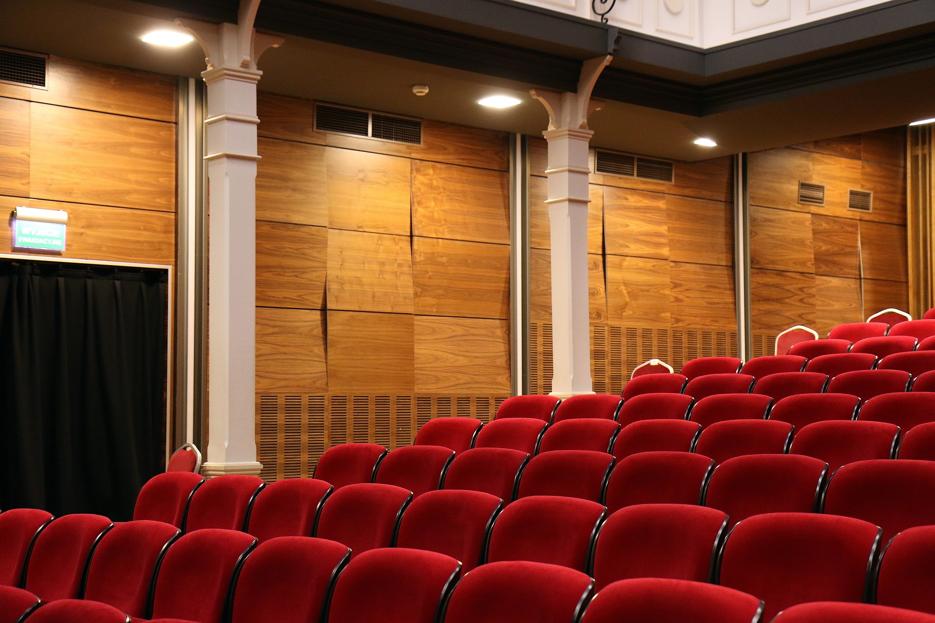 Cinéma "L'étranger"