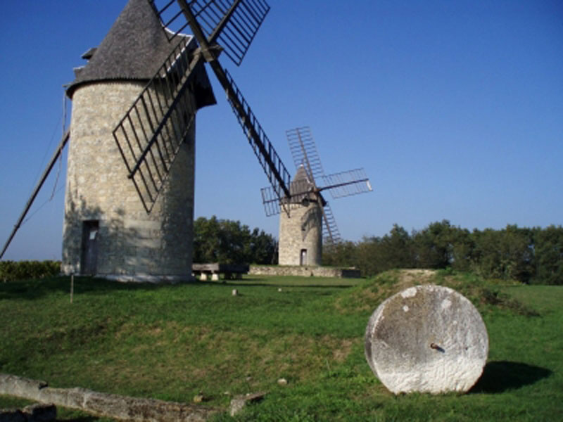 Aire de pique-nique Les moulins de Calon