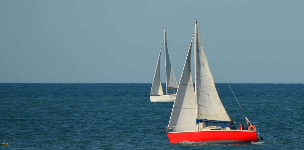 Les Voiles S'en Mêlent