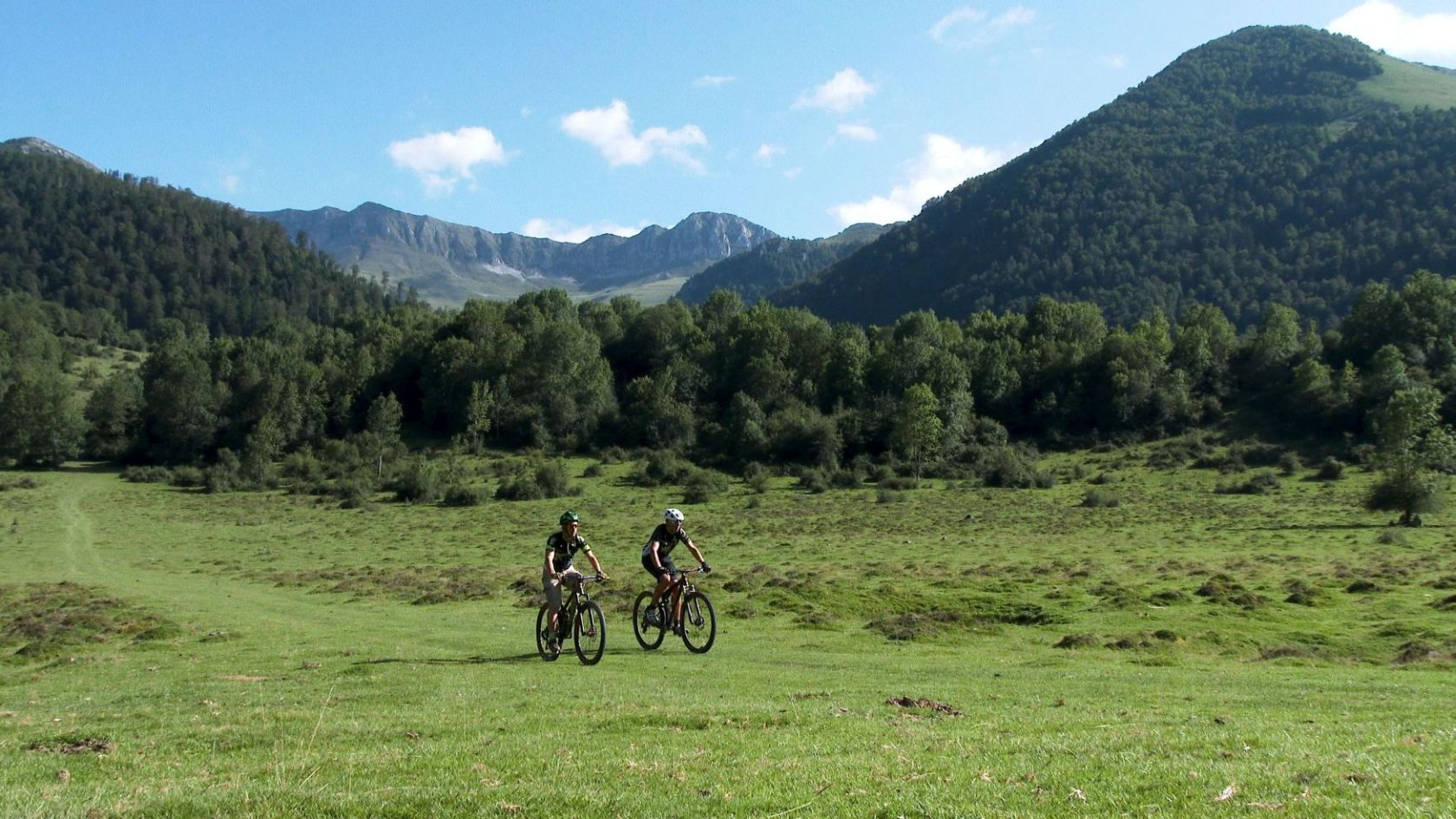 Port de Castet, Castet