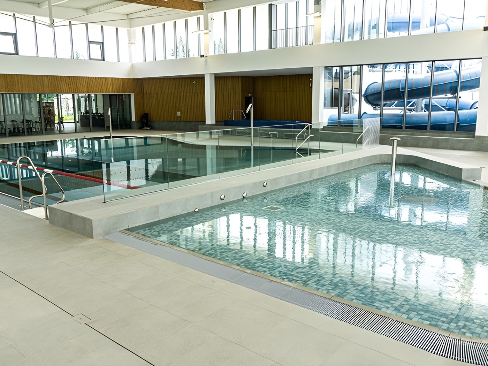 Centre aquatique Serge Roux, Saint-Loubès