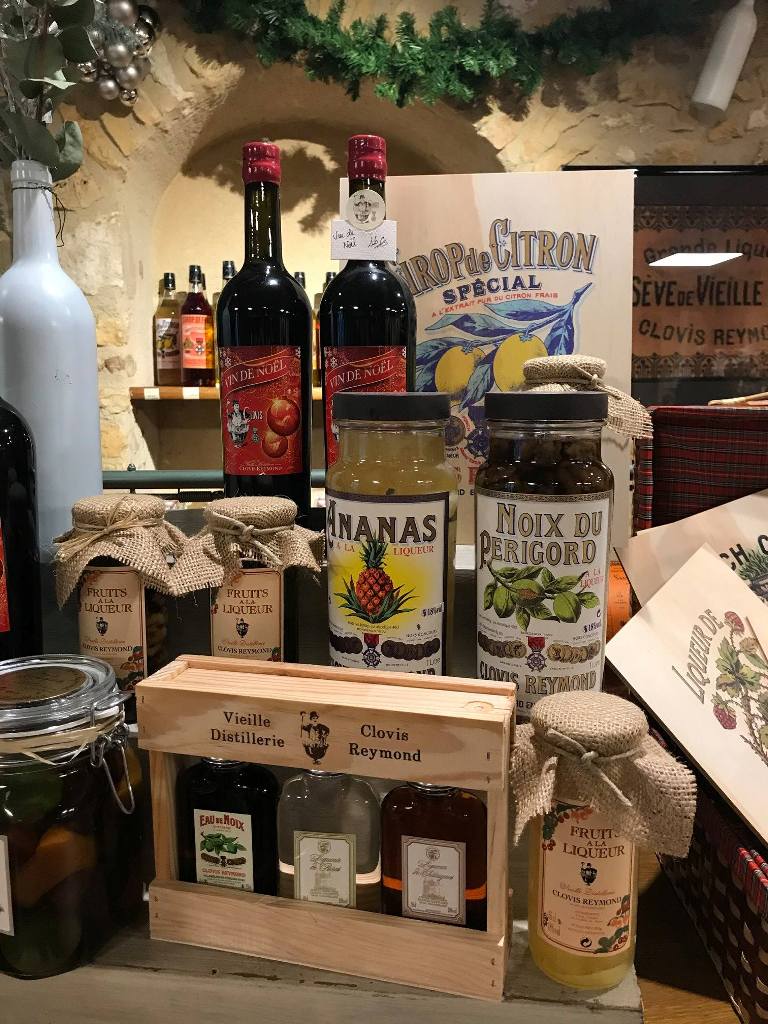 Vieille Distillerie Clovis Reymond, Villamblard