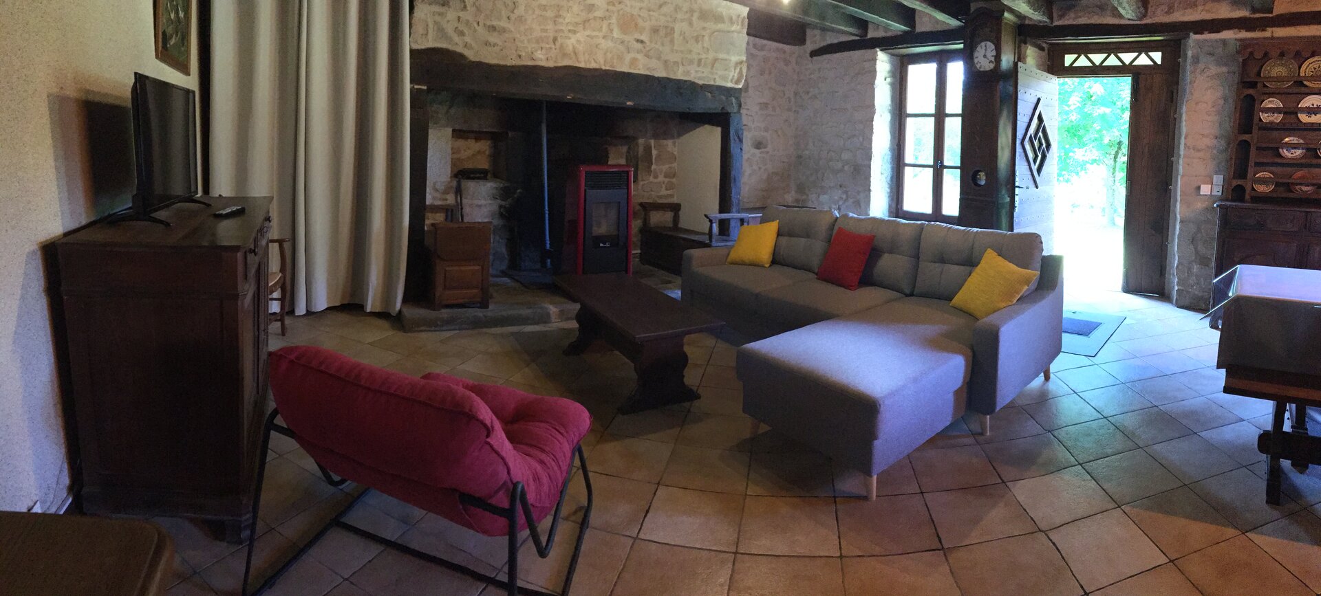 Meublé de Tourisme CHASTELOUX, Neuvic - photo 2