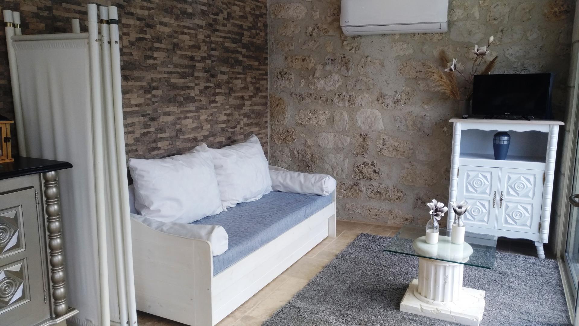 Gîte Pellatat, Saint-Maurin - photo 9