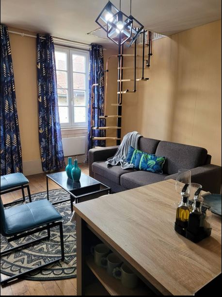 Appartement Blue Rose, Bourganeuf