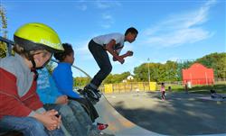 Plaine des sports - Lons - skate parc