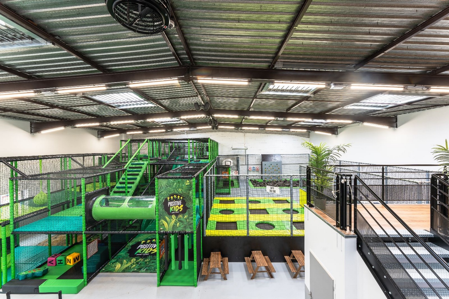 Positive Park – Trampoline, Warrior, Kid’s park & Lasergame Pau, Pau - photo 4