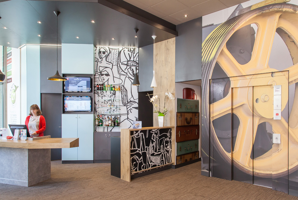 Hôtel Ibis Poitiers Centre - photo 2