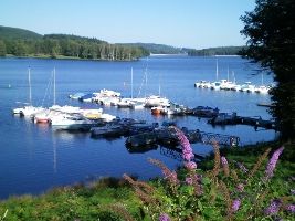 Port de plaisance et mise à l'eau de Nergout — Activités nautiques à Haute-Vienne