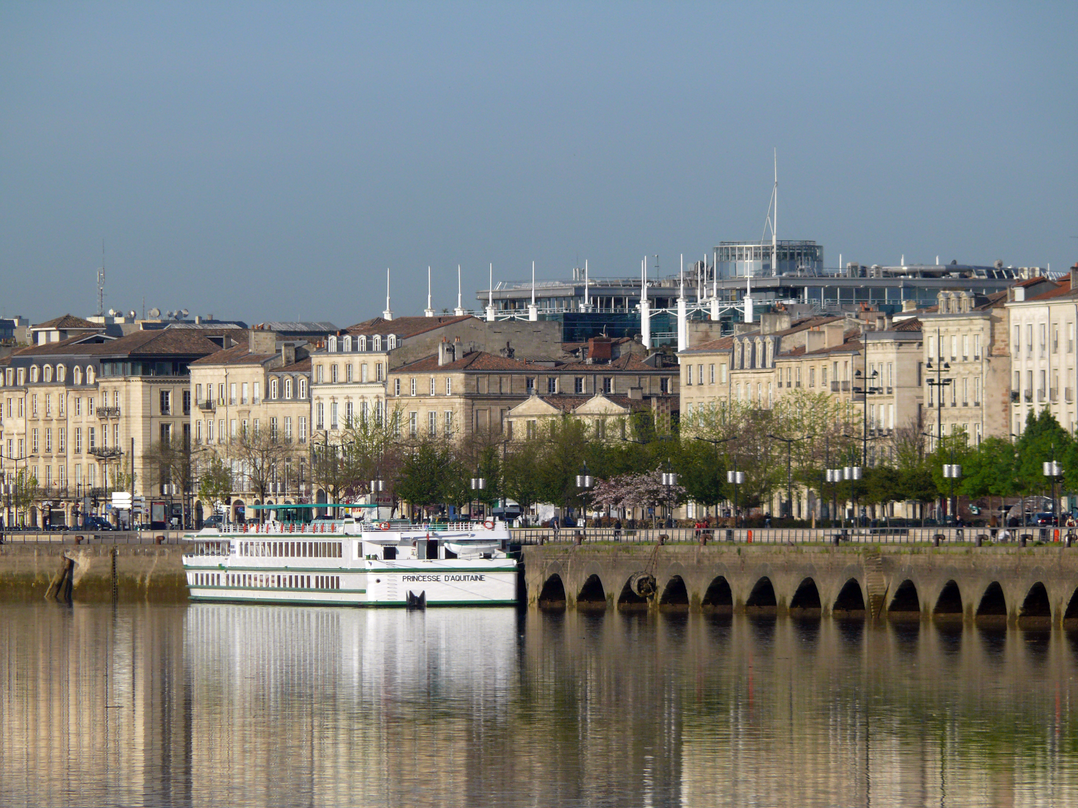 Ponton d'escale de Bordeaux