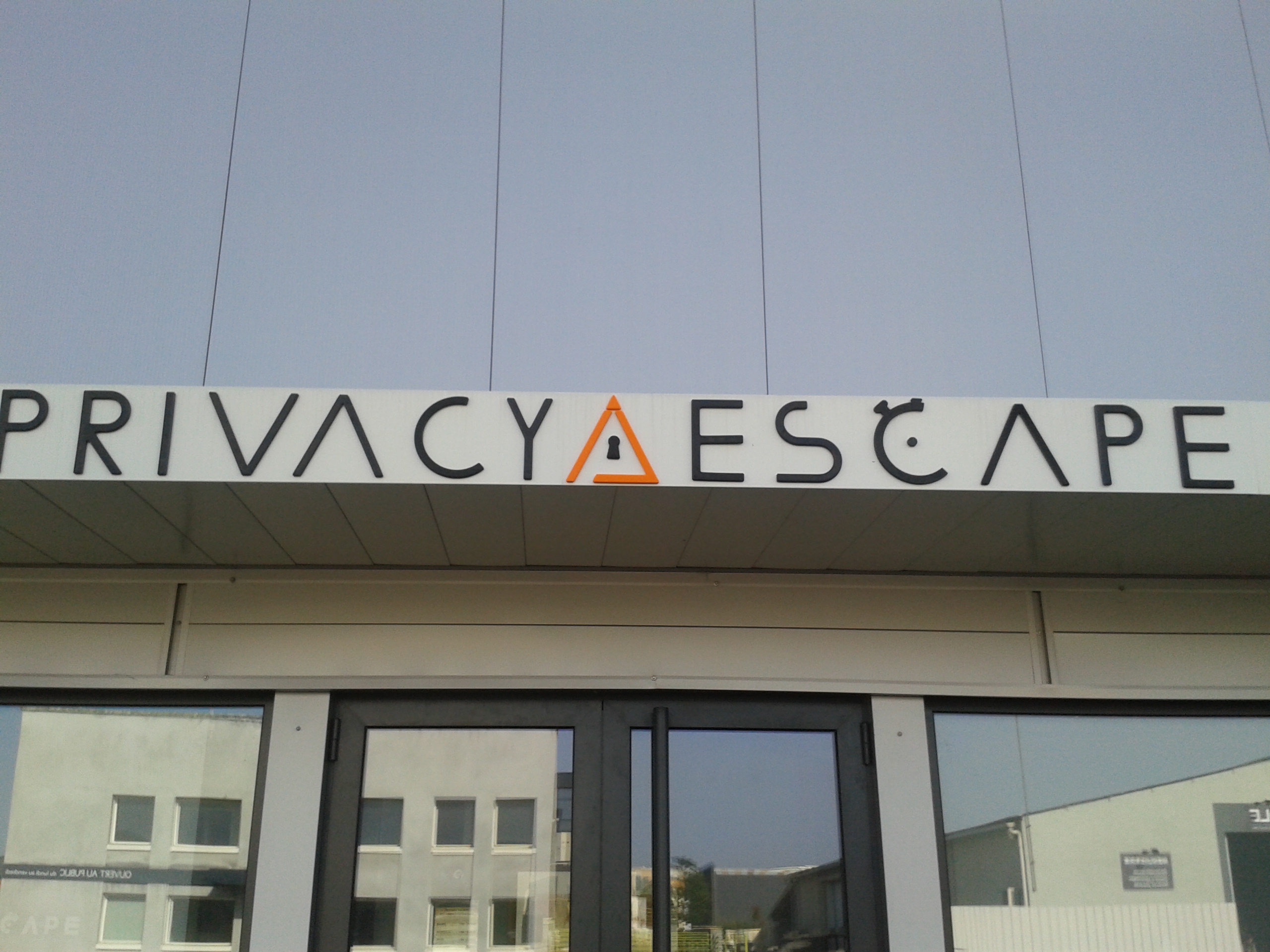 Privacy Escape