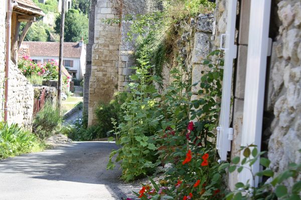 Sentier GR 48 : Angles-sur-l'Anglin / Saint-Savin, Angles-sur-l'Anglin - photo 3