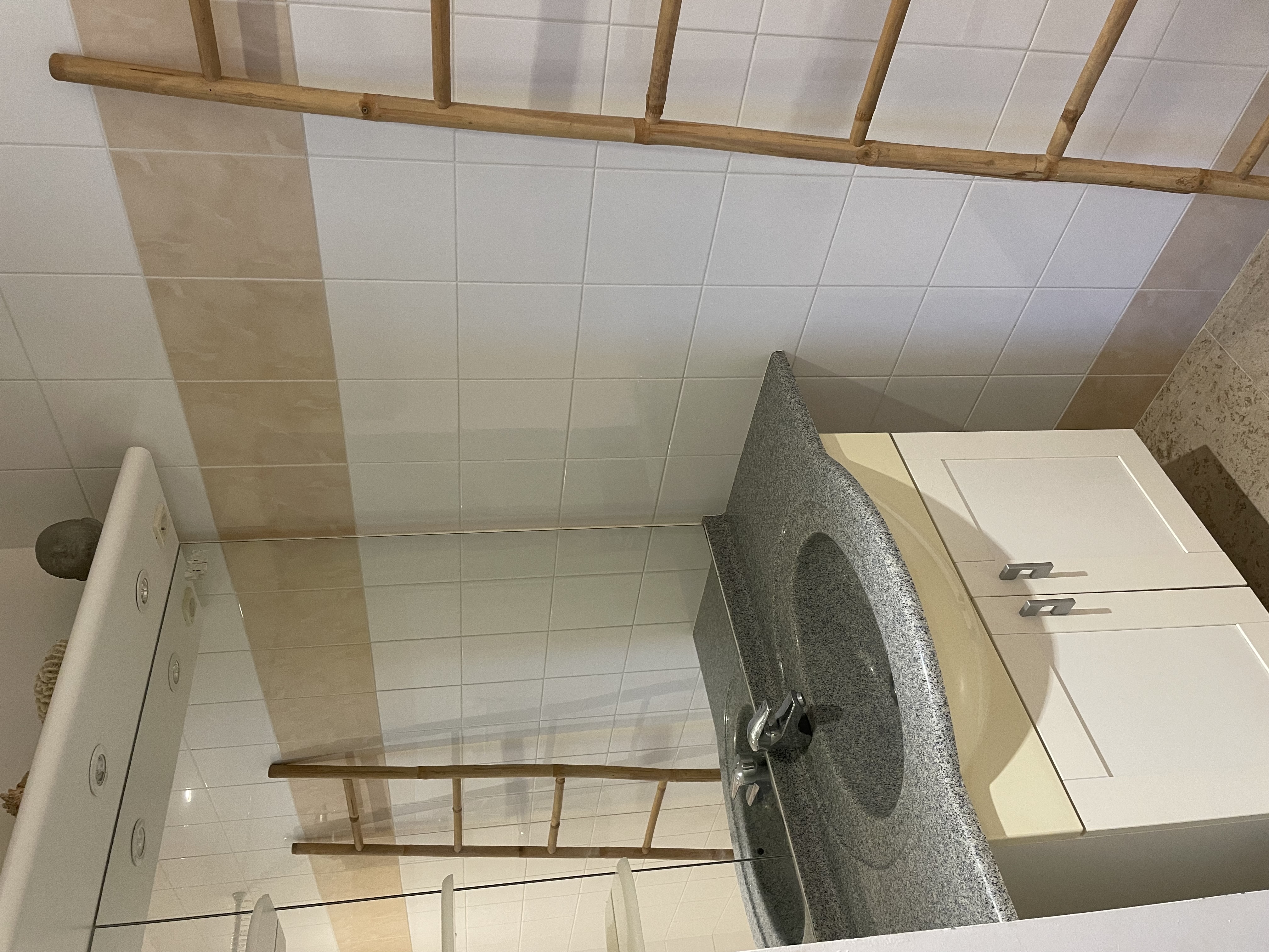 Place du Poitou, Cenon-sur-Vienne - photo 12