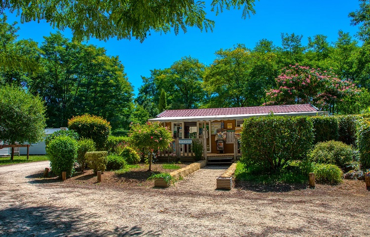 Flower Camping Les Nauves - photo 2