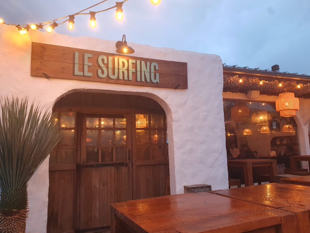 Le Surfing