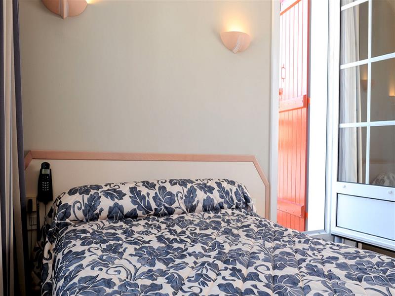 Hôtel-Restaurant Le Relais des Tilleuls