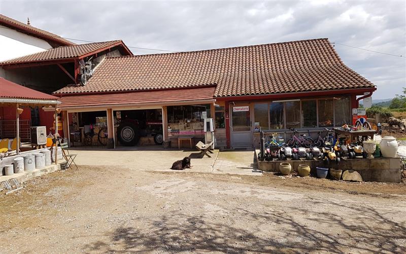 Au restaurant de la ferme Mignaburia
