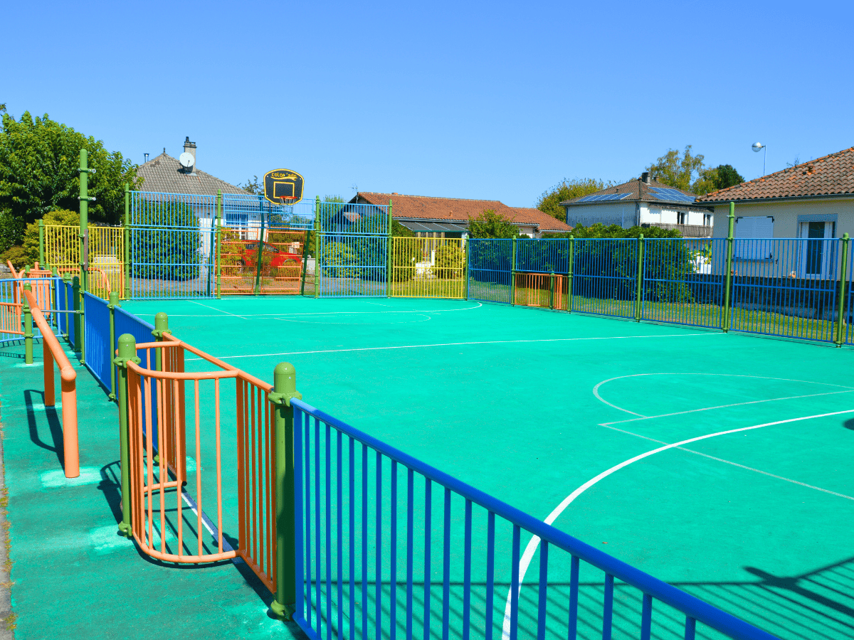 City parc, Saint-Hilaire-les-Places