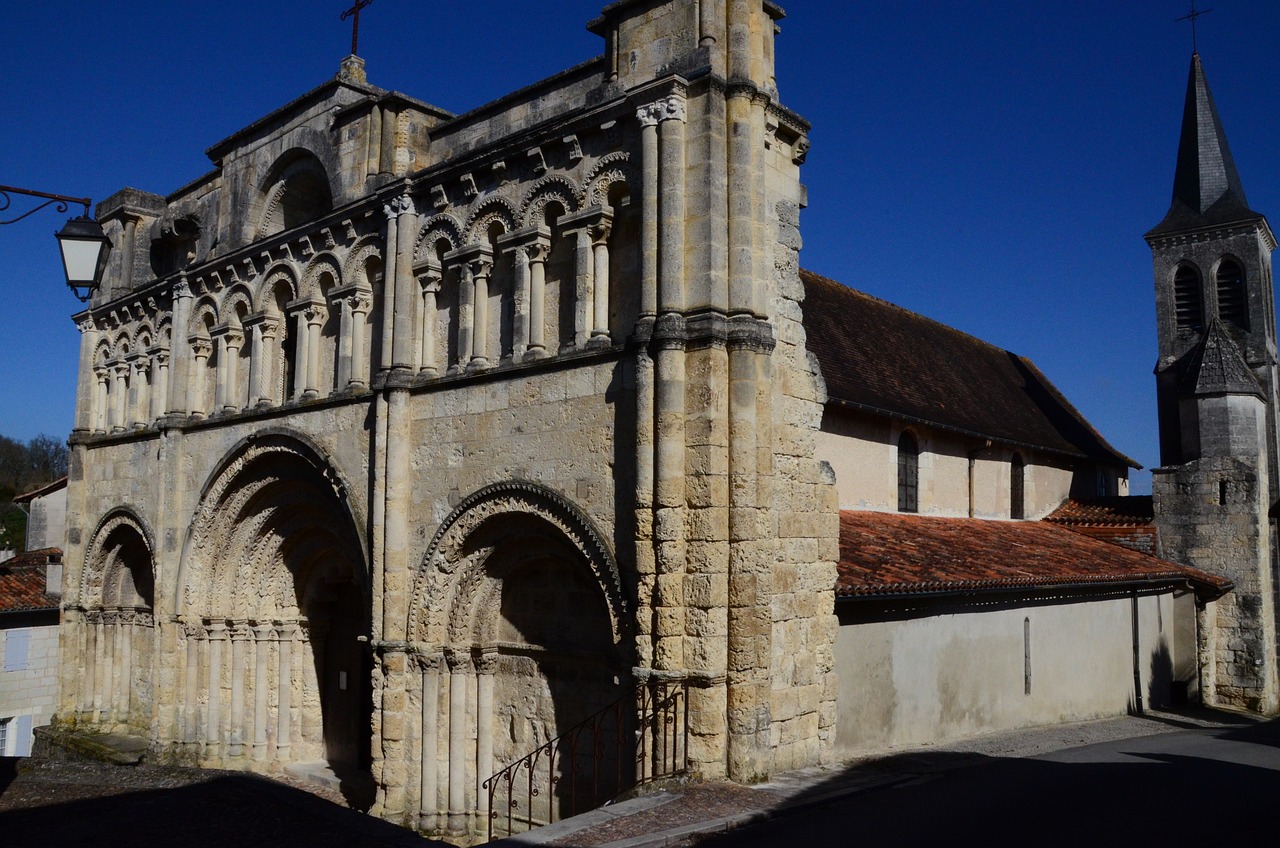 Vélo Découverte "Pays de Saint-Aulaye", en direction de la Charente, Saint Aulaye-Puymangou - photo 2