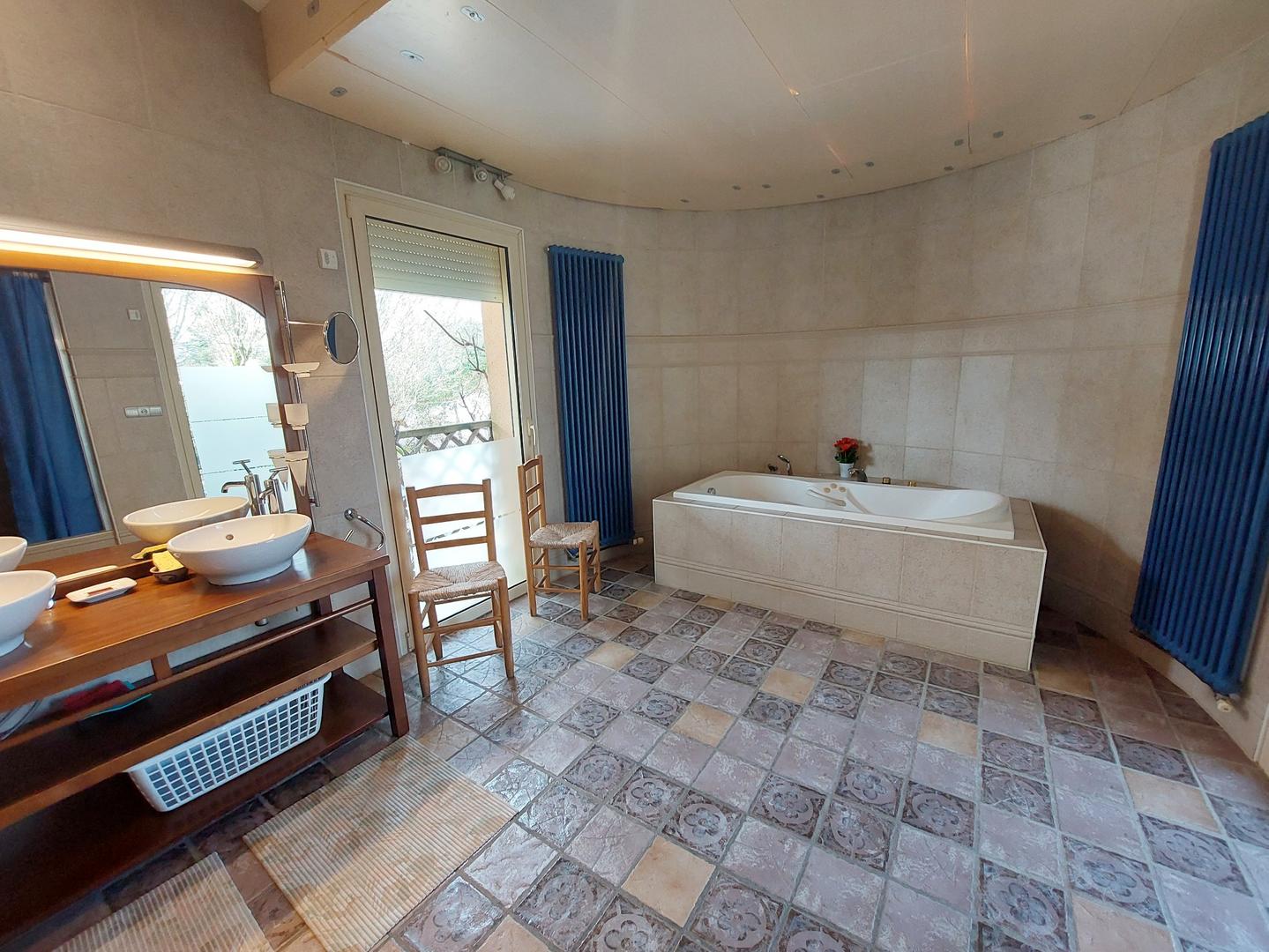 Villa la Rotonde, Simeyrols - photo 2