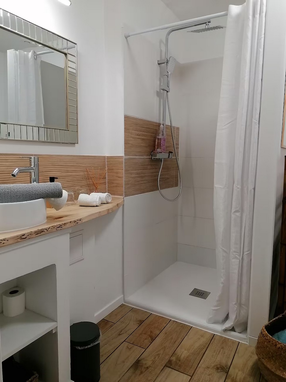 Le petit gîte du Fou, Saint-Amand-sur-Sèvre - photo 2