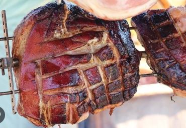 Soirée jambon à la broche, Saint-Astier