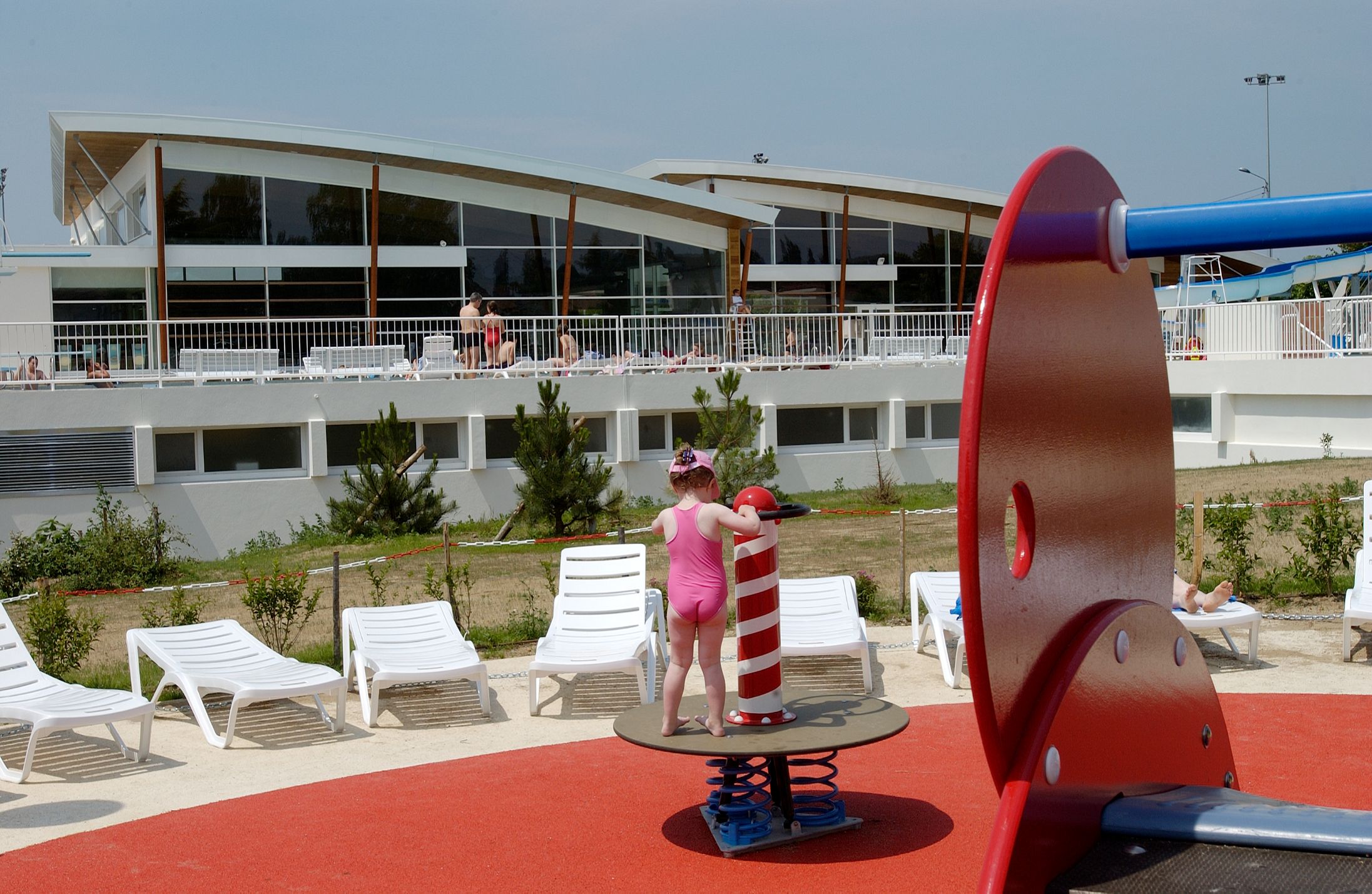 Centre aqua-récréatif L'Aïga Bluïa piscine, Saint-Junien - photo 2
