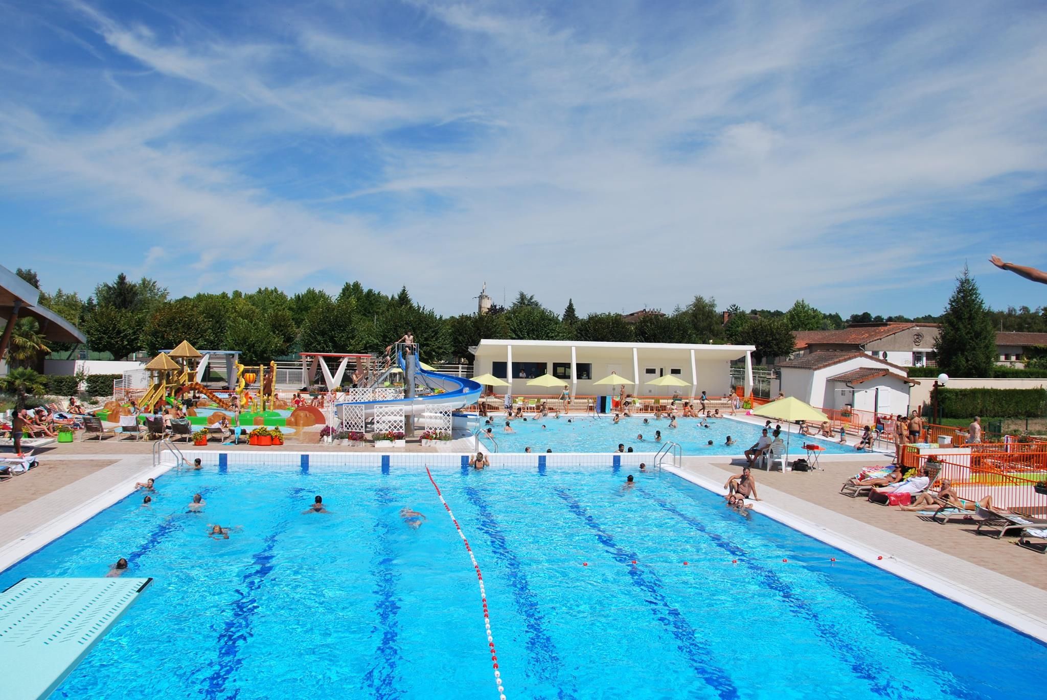 Centre aqua-récréatif L'Aïga Bluïa piscine, Saint-Junien