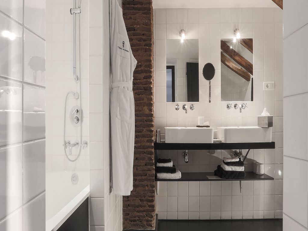 Château Les Merles, Mouleydier - photo 3