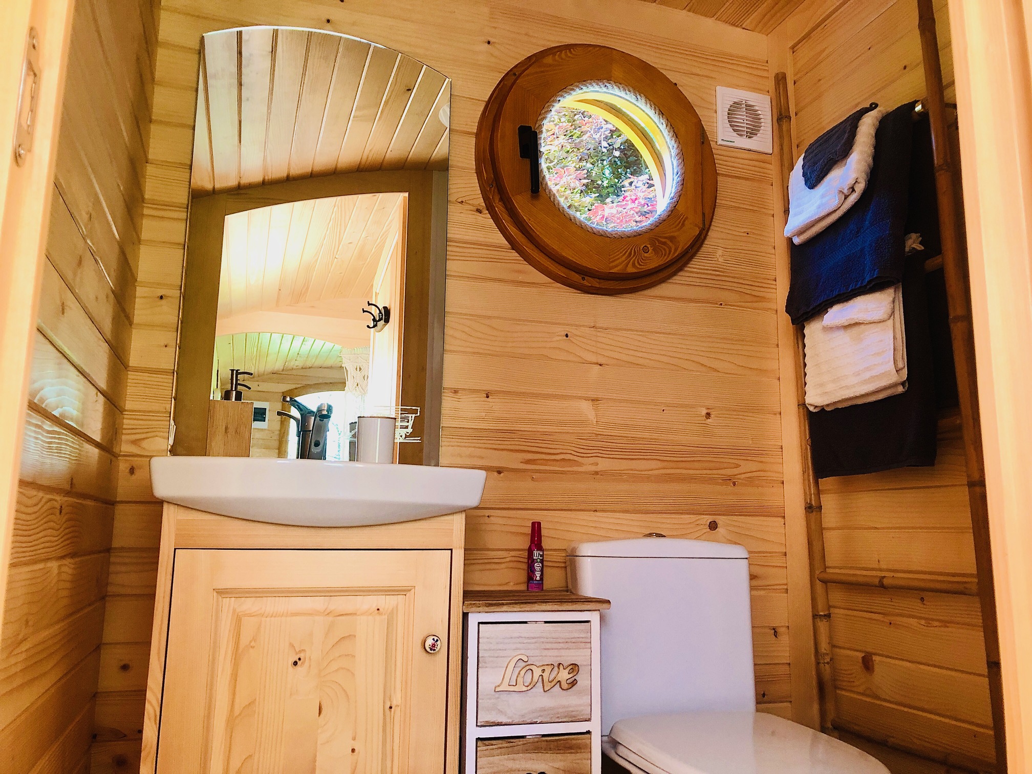 Roulotte la Chouette des Granges, Les Salles-Lavauguyon - photo 6