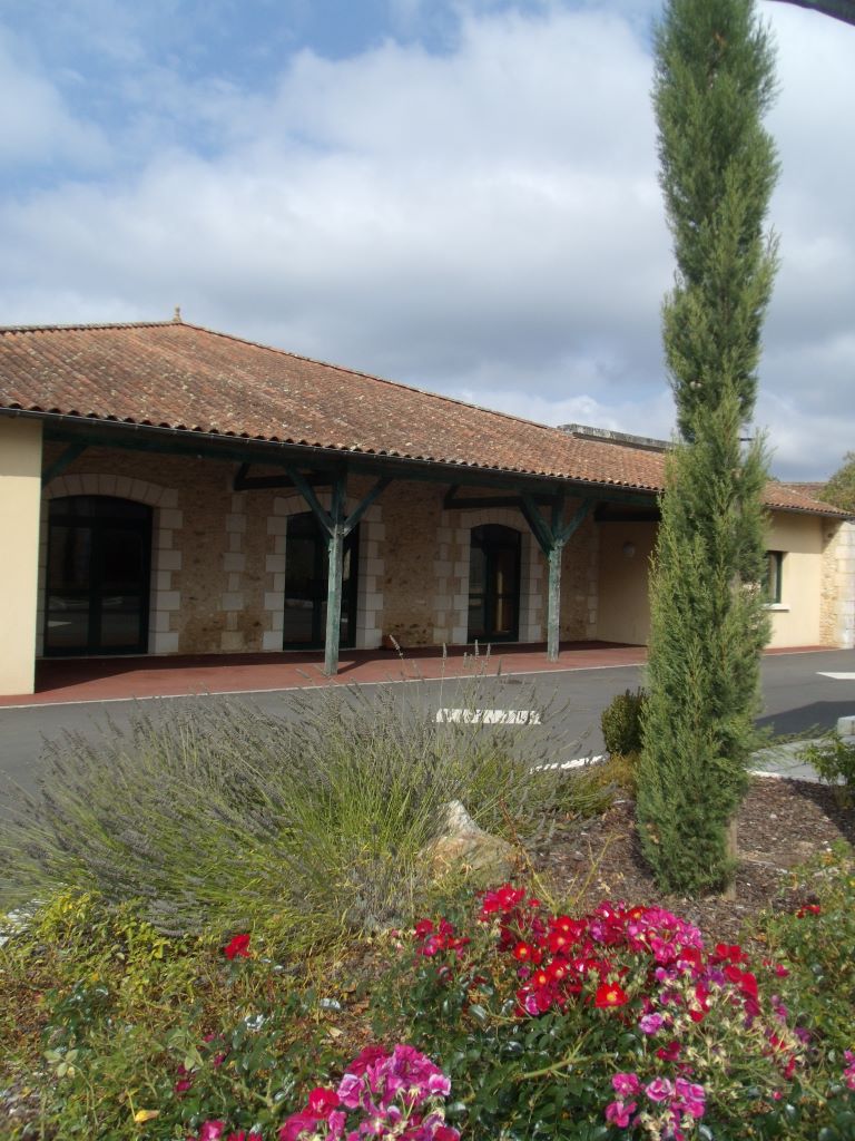 Salle des fêtes Saint Séverin d'Estissac
