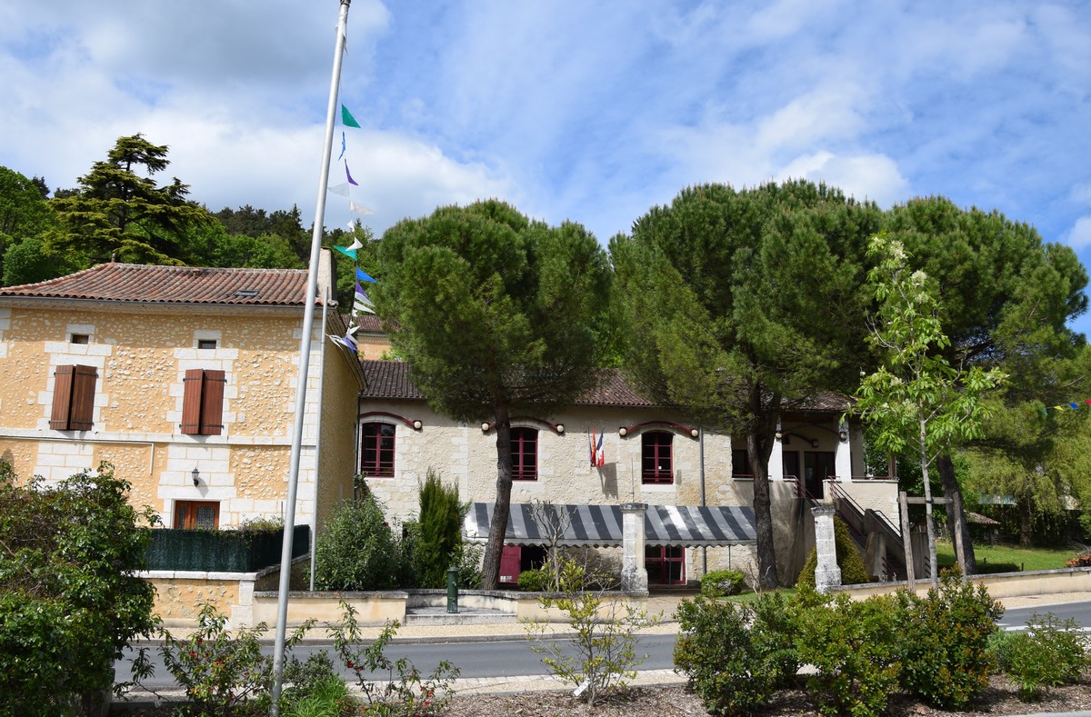 Salle des Fêtes St Aquilin