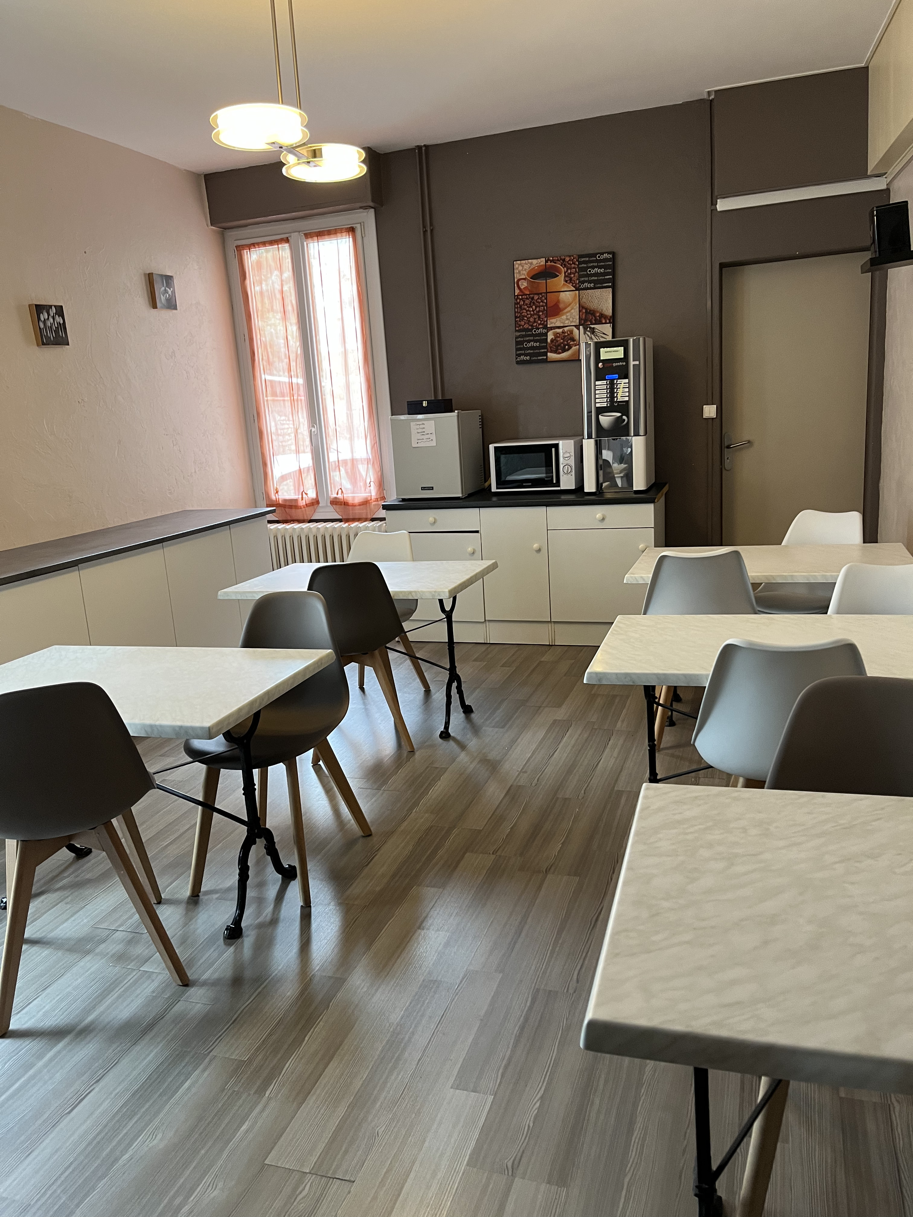 Le Central Hôtel — photo 3