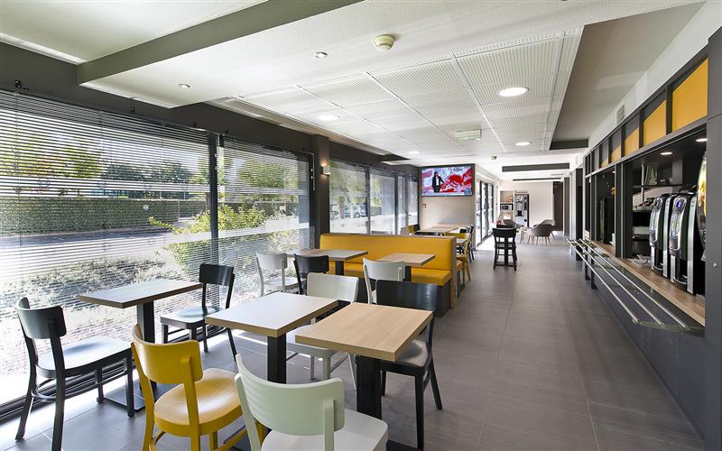 B&B Hôtel Pau Zénith