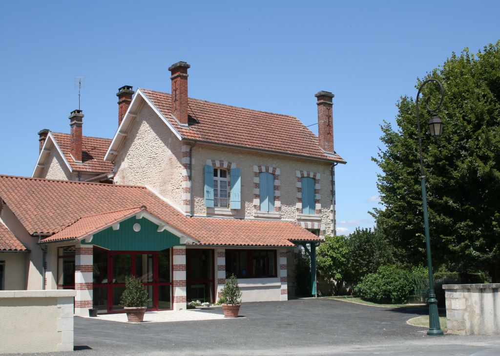 Salle des fêtes Vallereuil