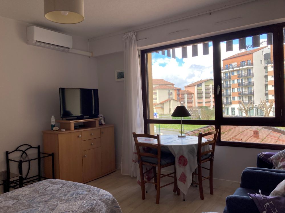 T1 - 1 à 2 pers. - GUI93/A - photo 3