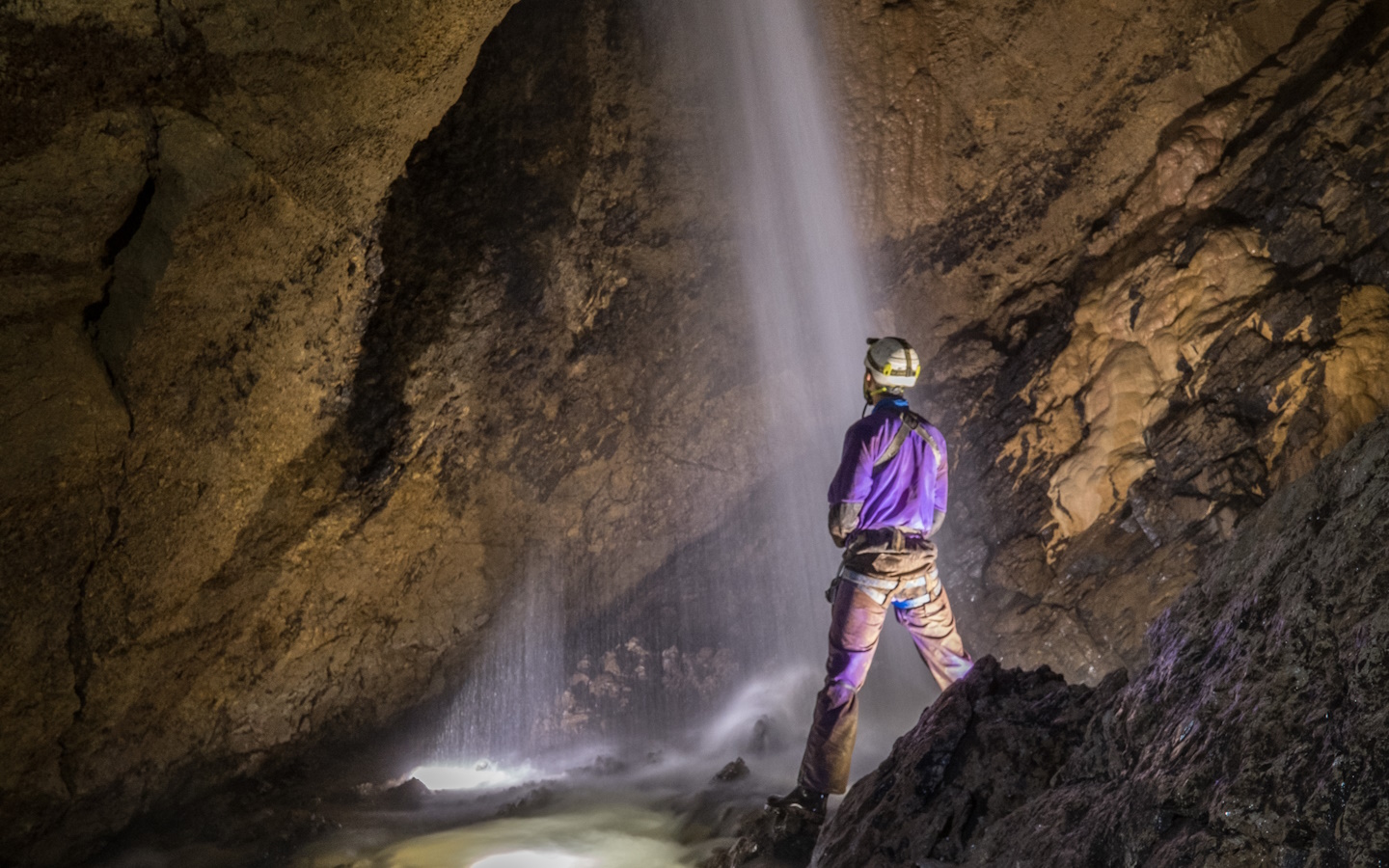Augustin ALEXIS - Guide spéléo, canyon, moyenne montagne - photo 3