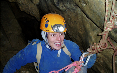 Spéléologie à la Grotte de la Verna Spéléologie à la Grotte de la Verna