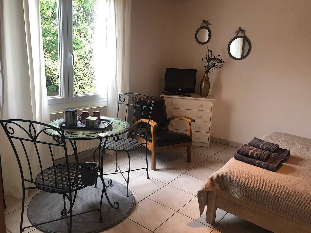 Chambre d'hôtes Les Vignes, Saint-Pierre-des-Échaubrognes - photo 3