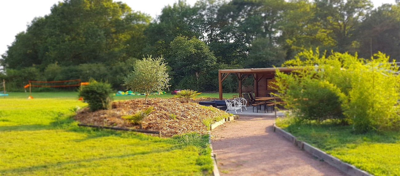 Domaine Chantoiseau - Cabane dans les arbres, Tente trappeur, Tipi, Saint-Pierre-des-Échaubrognes - photo 13