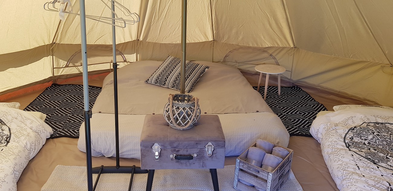 Domaine Chantoiseau - Cabane dans les arbres, Tente trappeur, Tipi, Saint-Pierre-des-Échaubrognes - photo 18