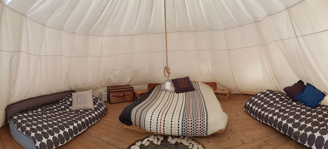 Domaine Chantoiseau - Cabane dans les arbres, Tente trappeur, Tipi, Saint-Pierre-des-Échaubrognes - photo 11