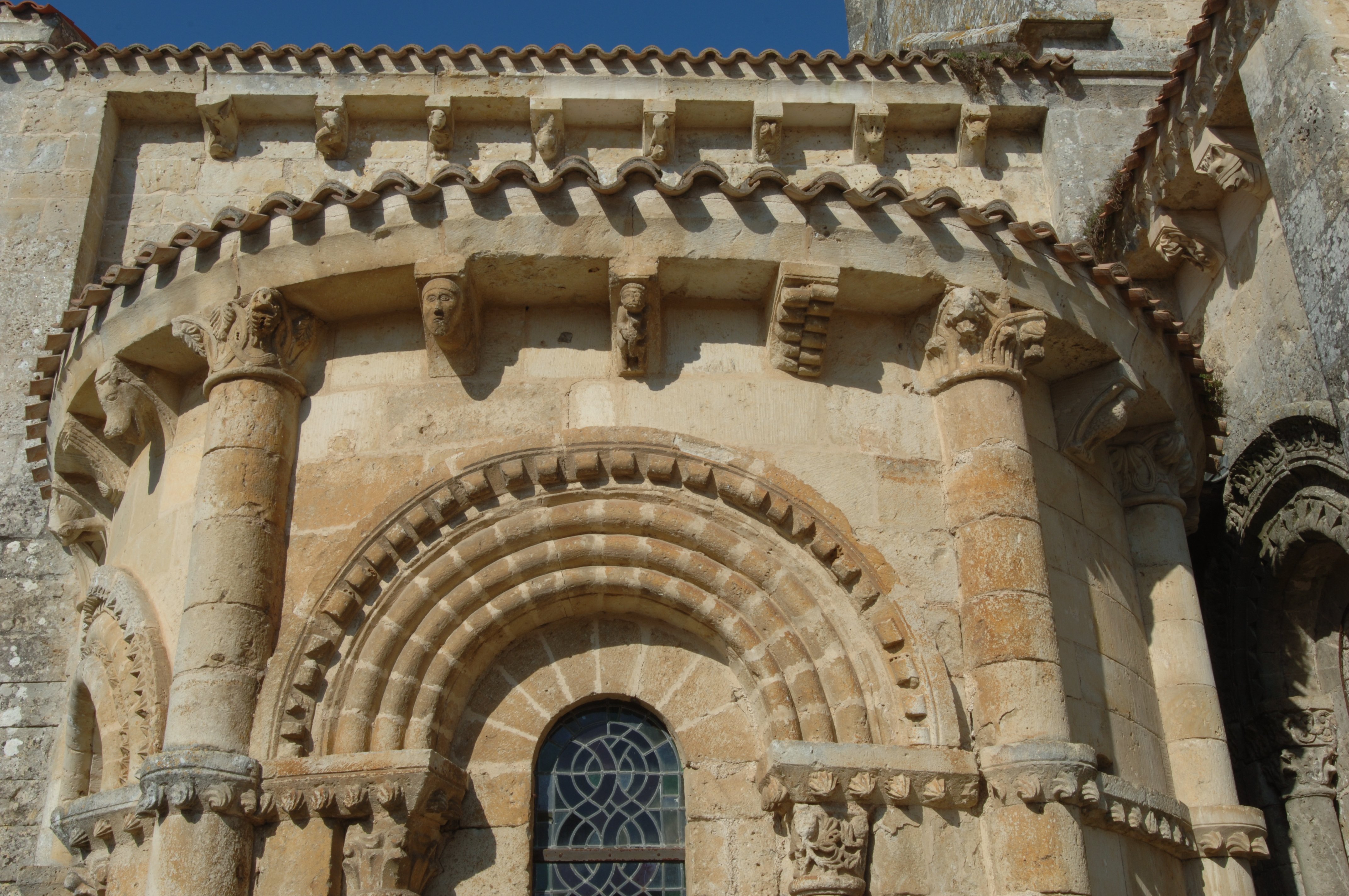 Eglise Saint-Pierre de Melle, Melle - photo 3