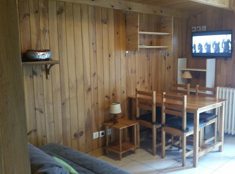 Studio Hargoues dans villa