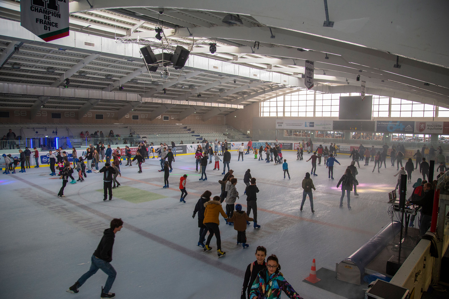 Le Père Noël à la patinoire
