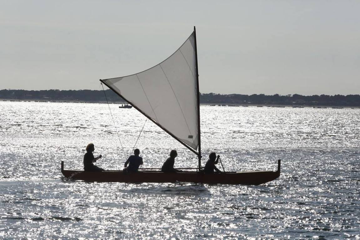 Surf en Buch  (pirogue polynésienne)