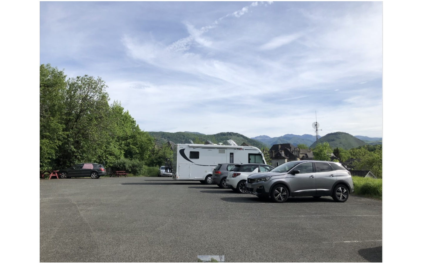 Aire de stationnement de camping cars - photo 4